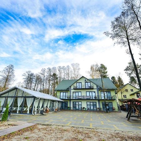 Forest Hotel Polis'ke Buitenkant foto