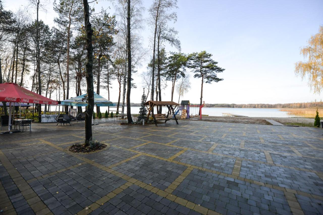 Forest Hotel Polis'ke Buitenkant foto