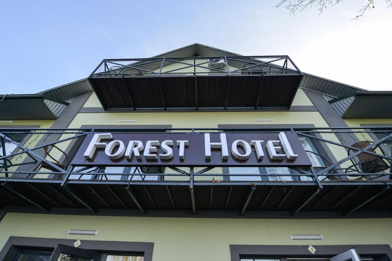 Forest Hotel Polis'ke Buitenkant foto